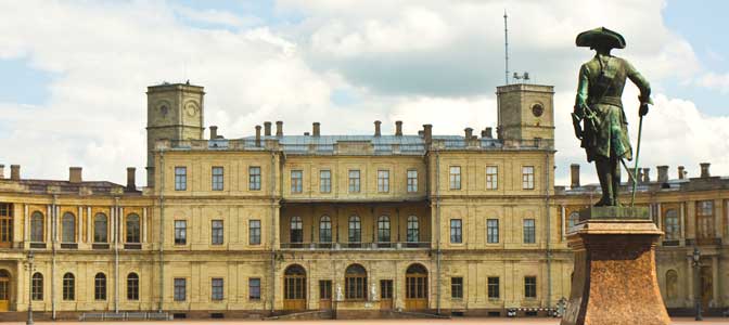 памятник Павлу